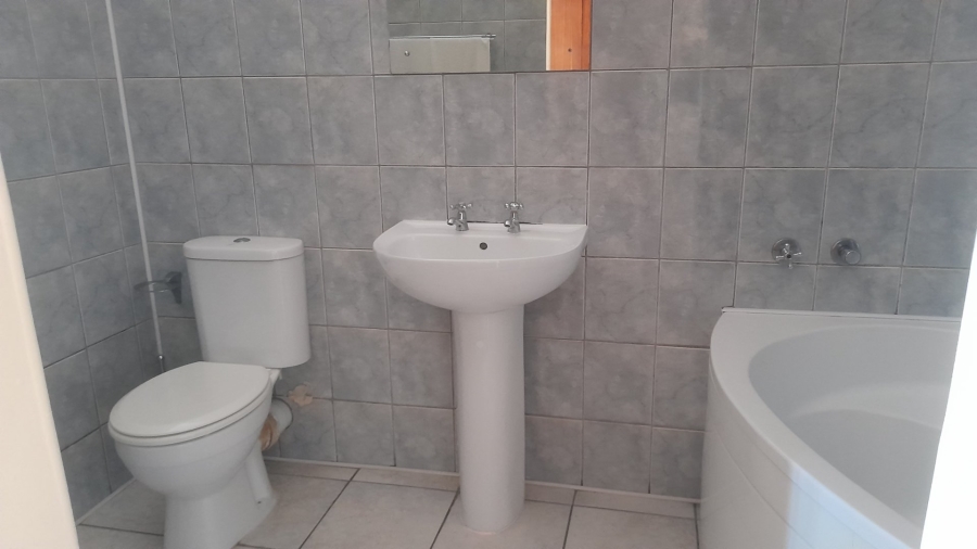 7 Bedroom Property for Sale in Quigney Eastern Cape